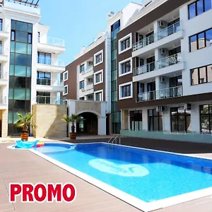 Aparthotel Stamopolu Lux With Pool View, Primorsko